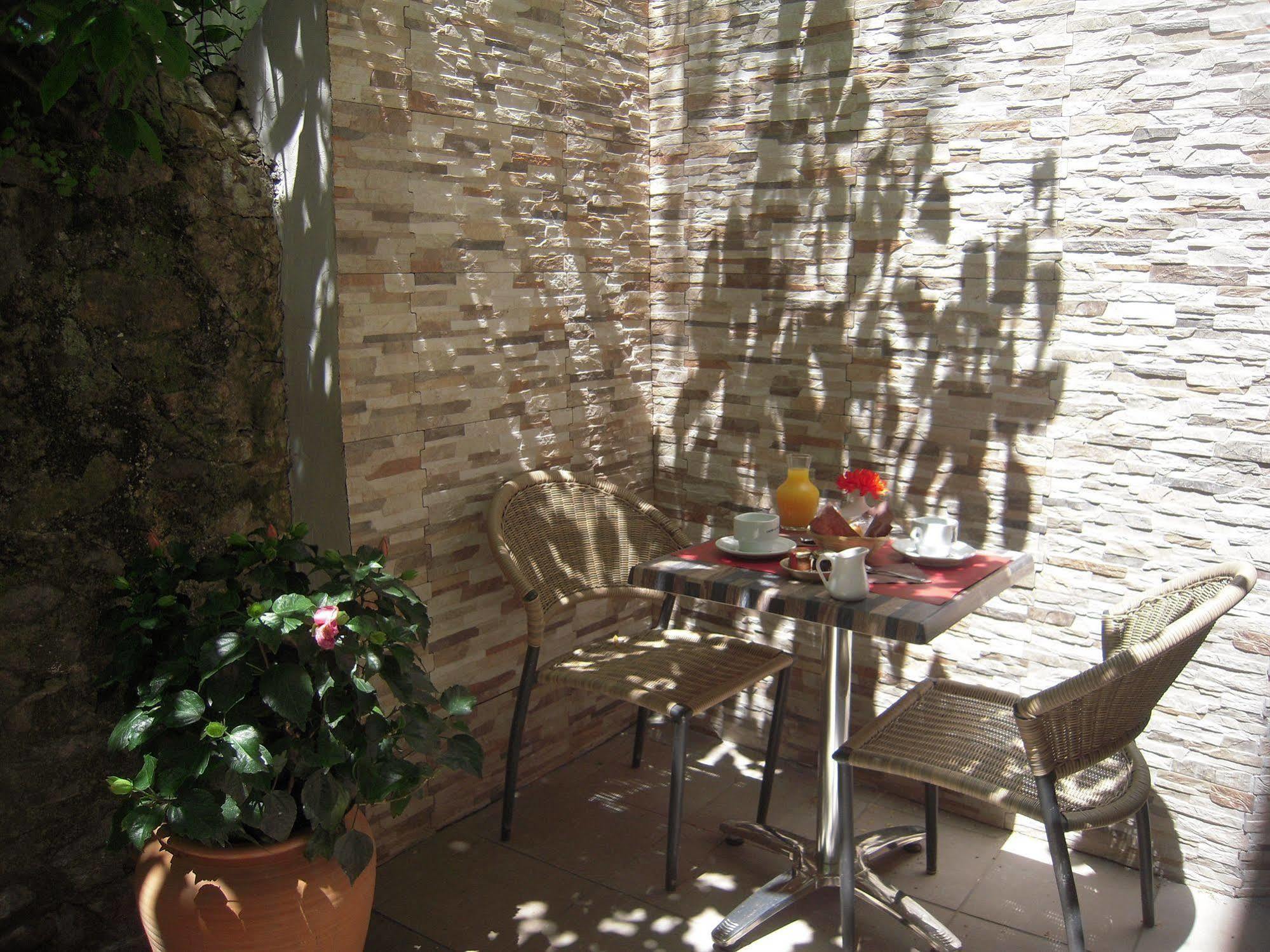 Le Cérétan Hôtel Exterior foto